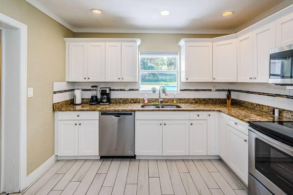 Beautiful Pool House In Old Seminole Heights! Villa Tampa Dış mekan fotoğraf