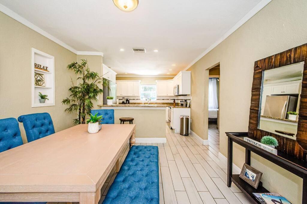 Beautiful Pool House In Old Seminole Heights! Villa Tampa Dış mekan fotoğraf